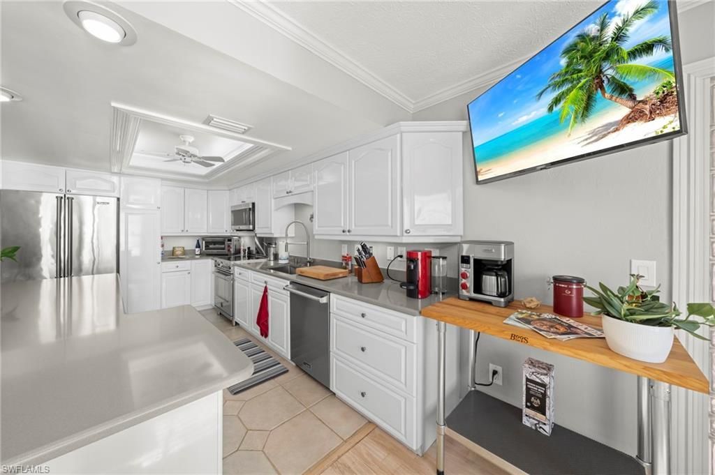 4013 SE 20th Pl , Unit 401, Cape Coral, FL 33904 Photo