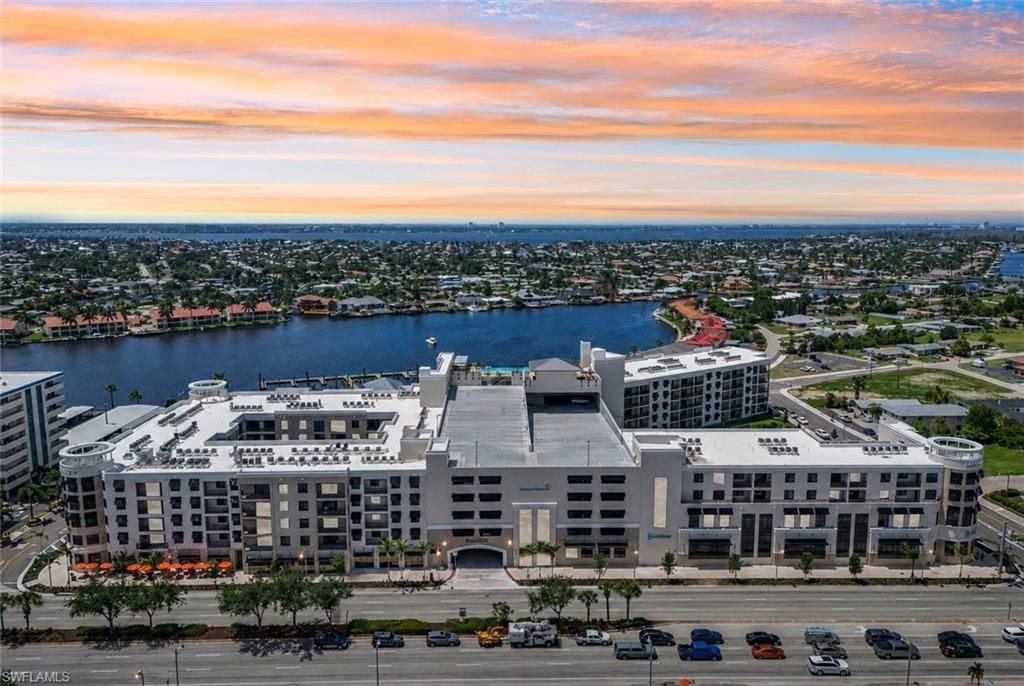 4013 SE 20th Pl , Unit 401, Cape Coral, FL 33904 Photo