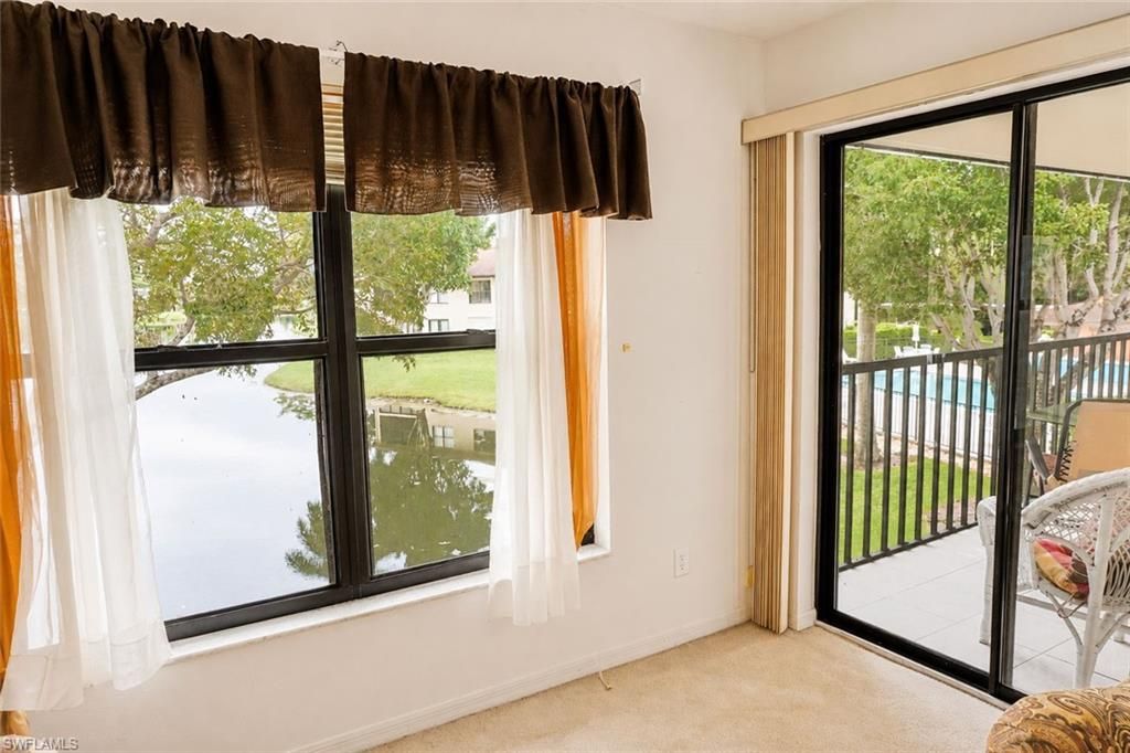 4510 Chantelle Dr , Unit J204, Naples, FL 34112 Photo