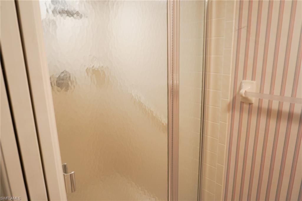4510 Chantelle Dr , Unit J204, Naples, FL 34112 Photo