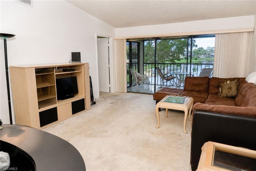 4510 Chantelle Dr , Unit J204, Naples, FL 34112 Photo