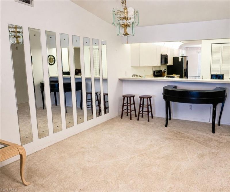 4510 Chantelle Dr , Unit J204, Naples, FL 34112 Photo