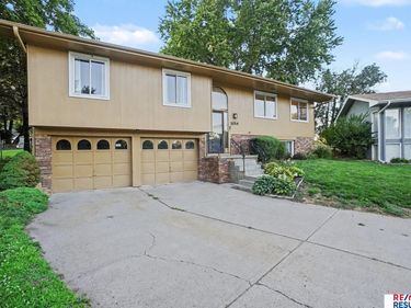 1014 Julius Place, Bellevue, NE 68005