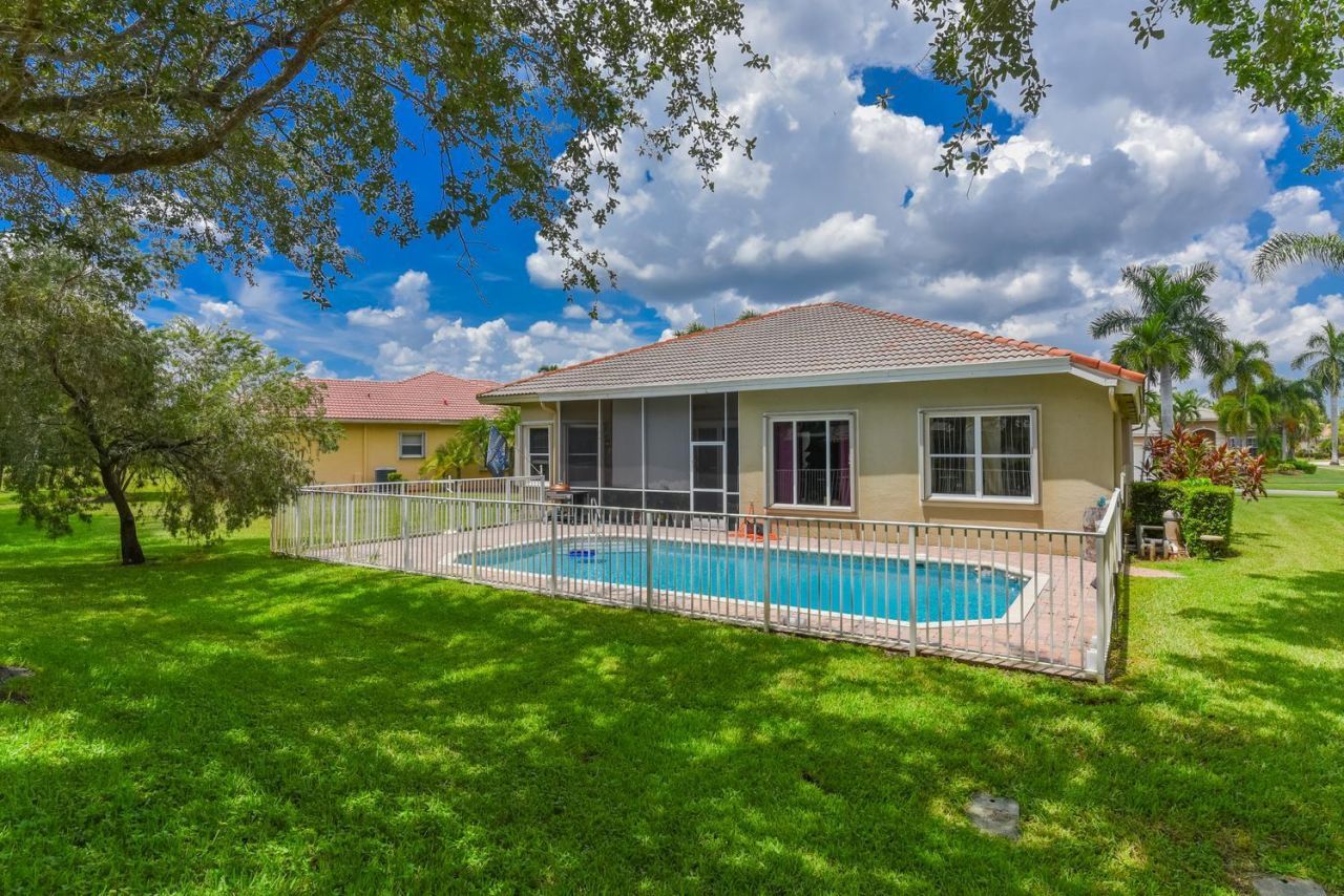 9570 Lantern Bay Circle, West Palm Beach, FL 33411 Photo