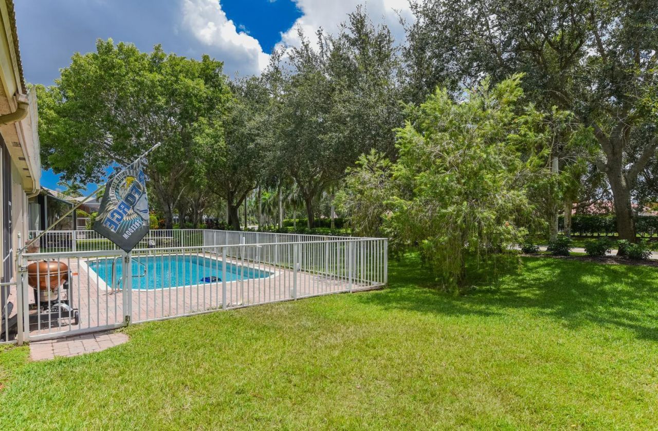 9570 Lantern Bay Circle, West Palm Beach, FL 33411 Photo