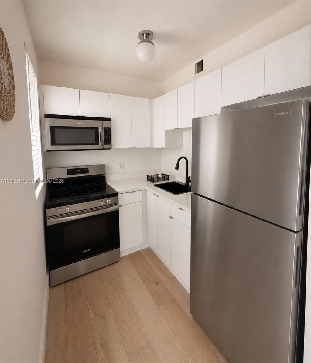 Please Call For Address, Unit 101, Miami Beach, FL 33139 Photo