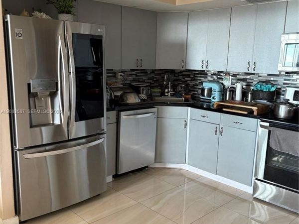 2150 Sans Souci Blvd , Unit B1605, North Miami, FL 33181