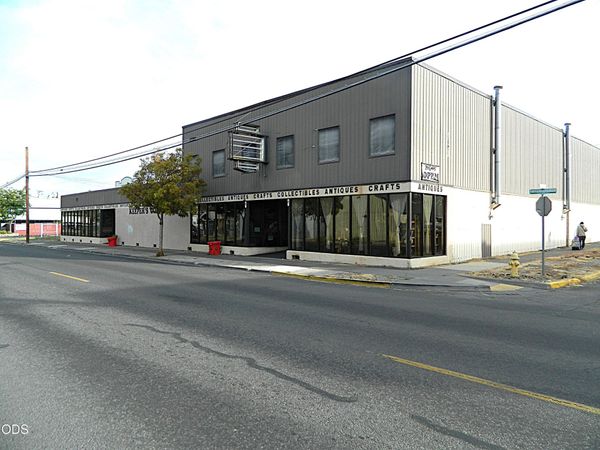 195 E Main Street, Klamath Falls, OR 97601