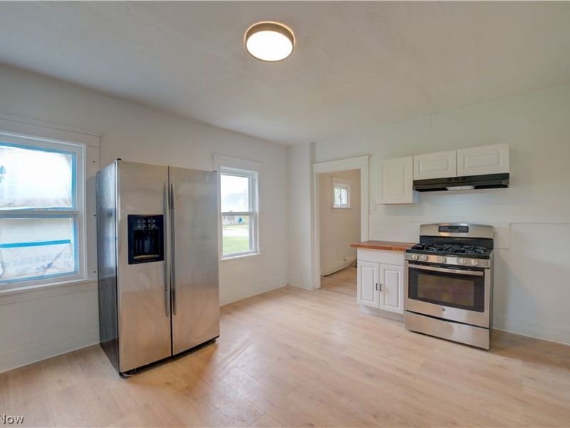 3241 E 116th Street, Cleveland, OH 44120 Photo 11