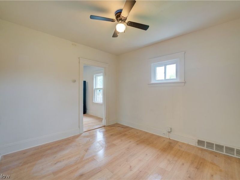 3241 E 116th Street, Cleveland, OH 44120 Photo 17
