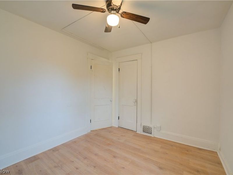 3241 E 116th Street, Cleveland, OH 44120 Photo 25