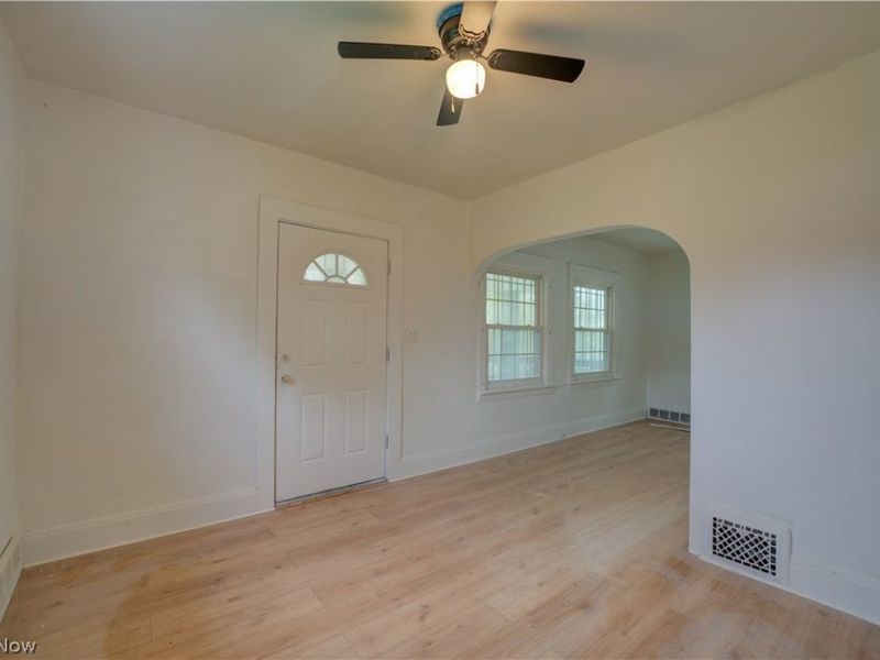 3241 E 116th Street, Cleveland, OH 44120 Photo 4