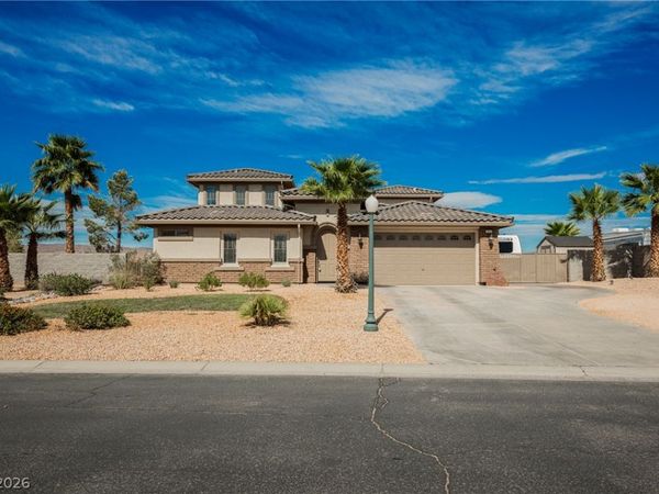 3853 River Heights Lane , Logandale, NV 89021