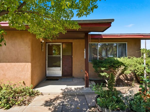 2952 S Richards Avenue , Santa Fe, NM 87507