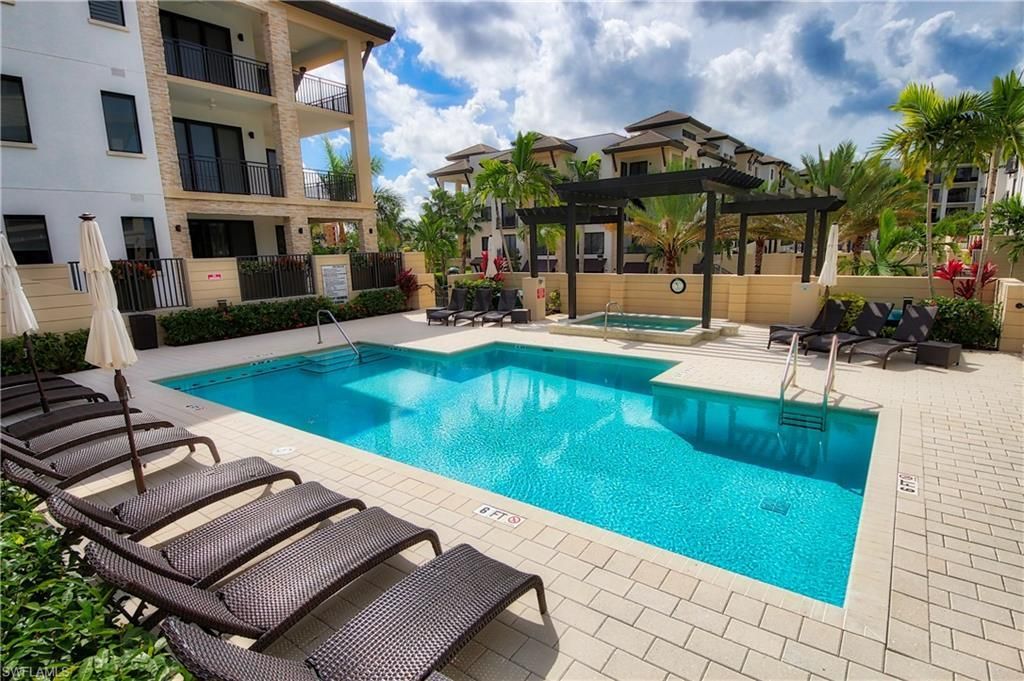 1035 3rd Ave S, Unit 303, Naples, FL 34102 Photo