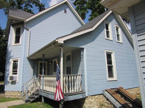 Main Photo