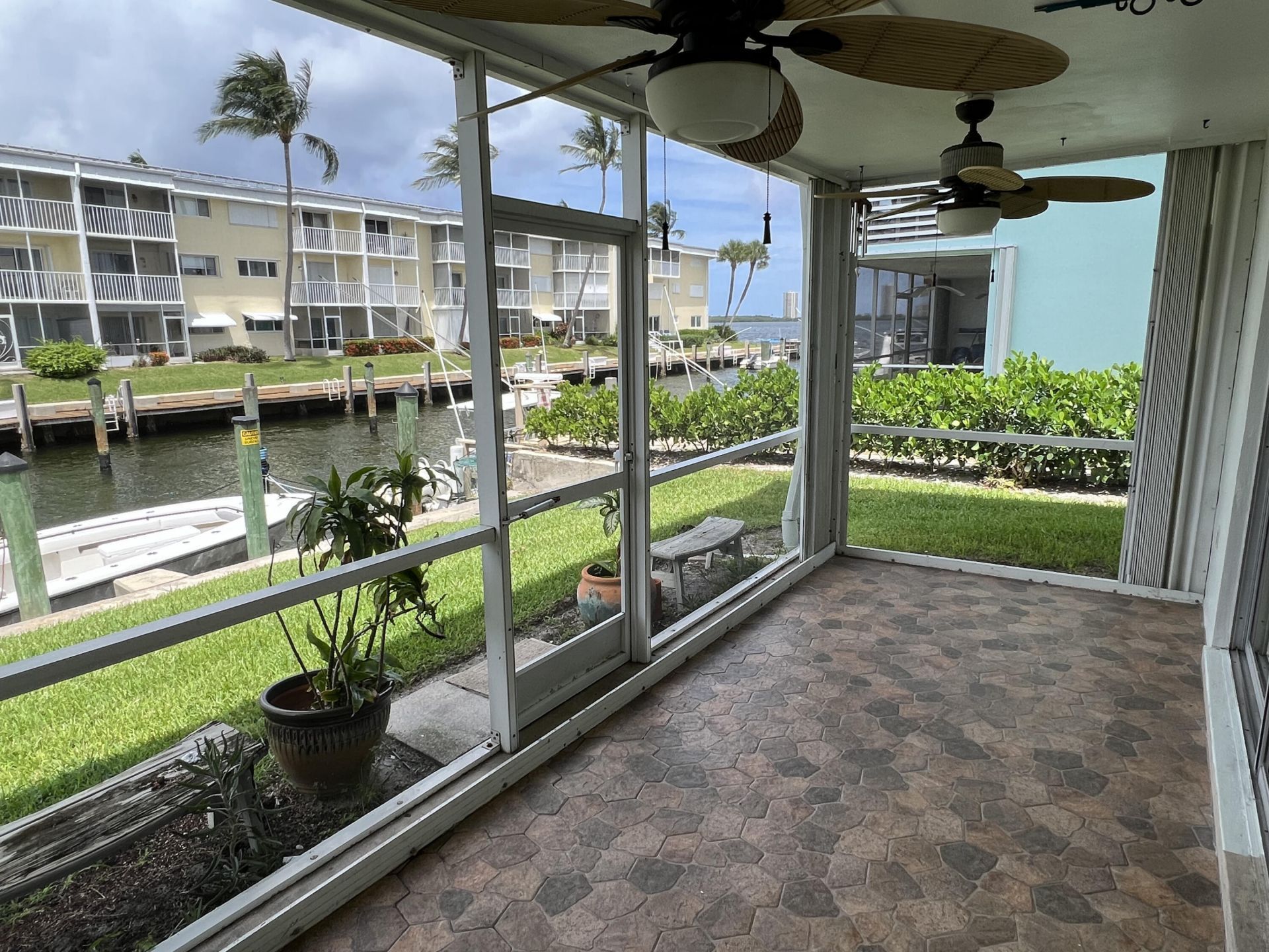 109 Wettaw Lane, Unit 101, North Palm Beach, FL 33408 Photo