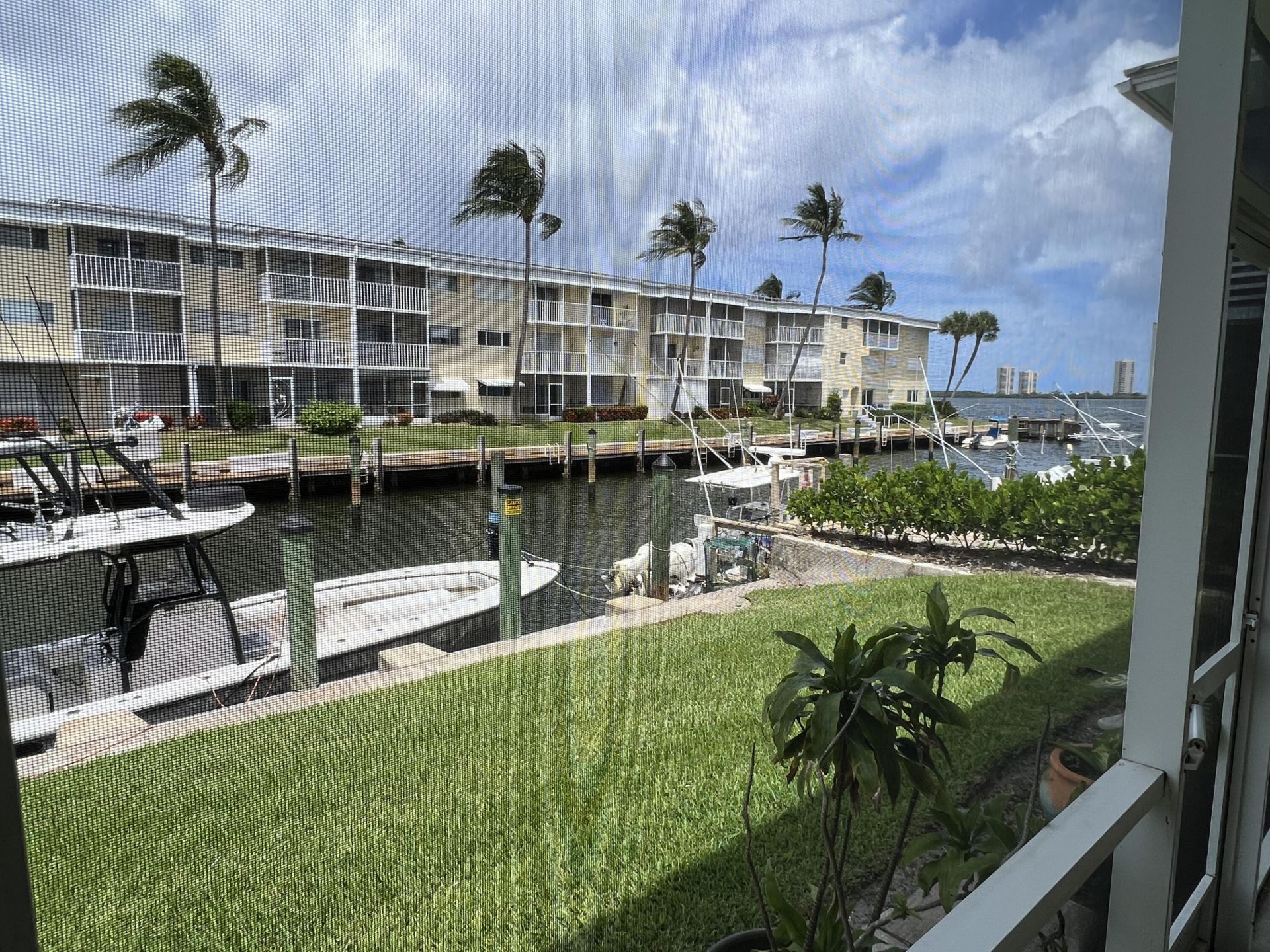 109 Wettaw Lane, Unit 101, North Palm Beach, FL 33408 Photo