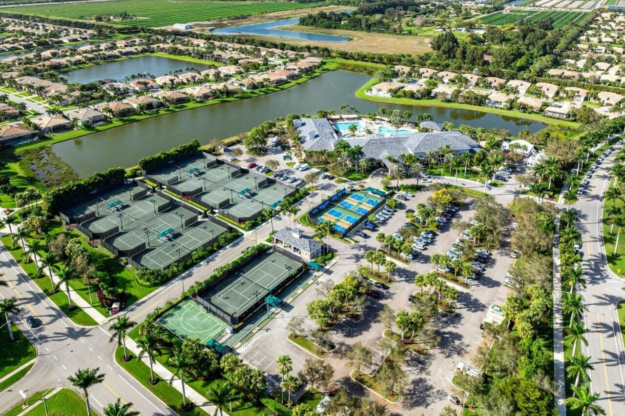 9989 Yellowfield Drive, Boynton Beach, FL 33473 Photo