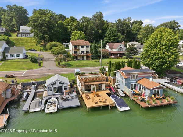 1428 Lakeside Drive, Harveys Lake, PA 18618