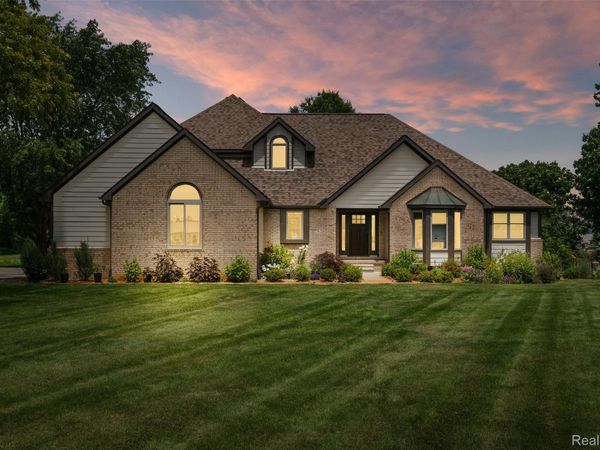 55550 Lee Road , Lyon Township, Mi 48165