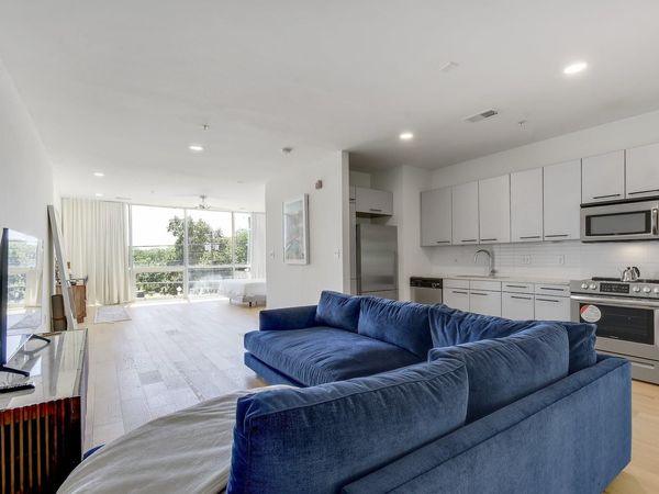 2906 S 1st ST, Unit 206, Austin, TX 78704