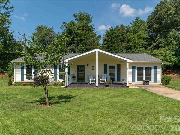 11 Crandon Court, Asheville, NC 28804