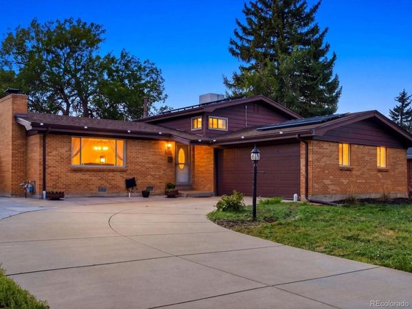 205 Tucson Street, Aurora, CO 80011