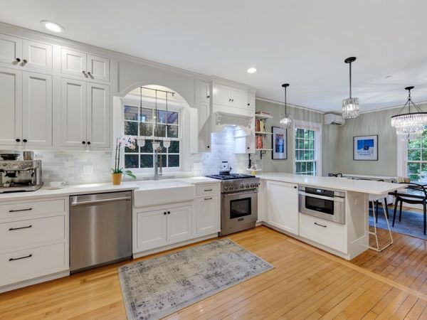 1234 Wellesley Road, Madison, WI 53705