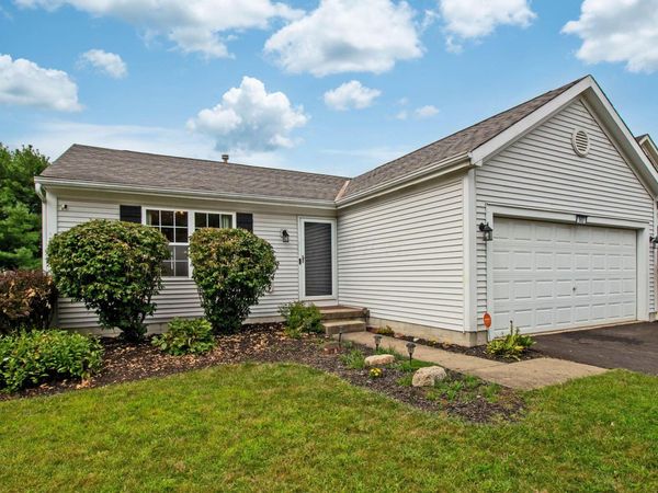 563 River Pebble Drive , Blacklick, OH 43004