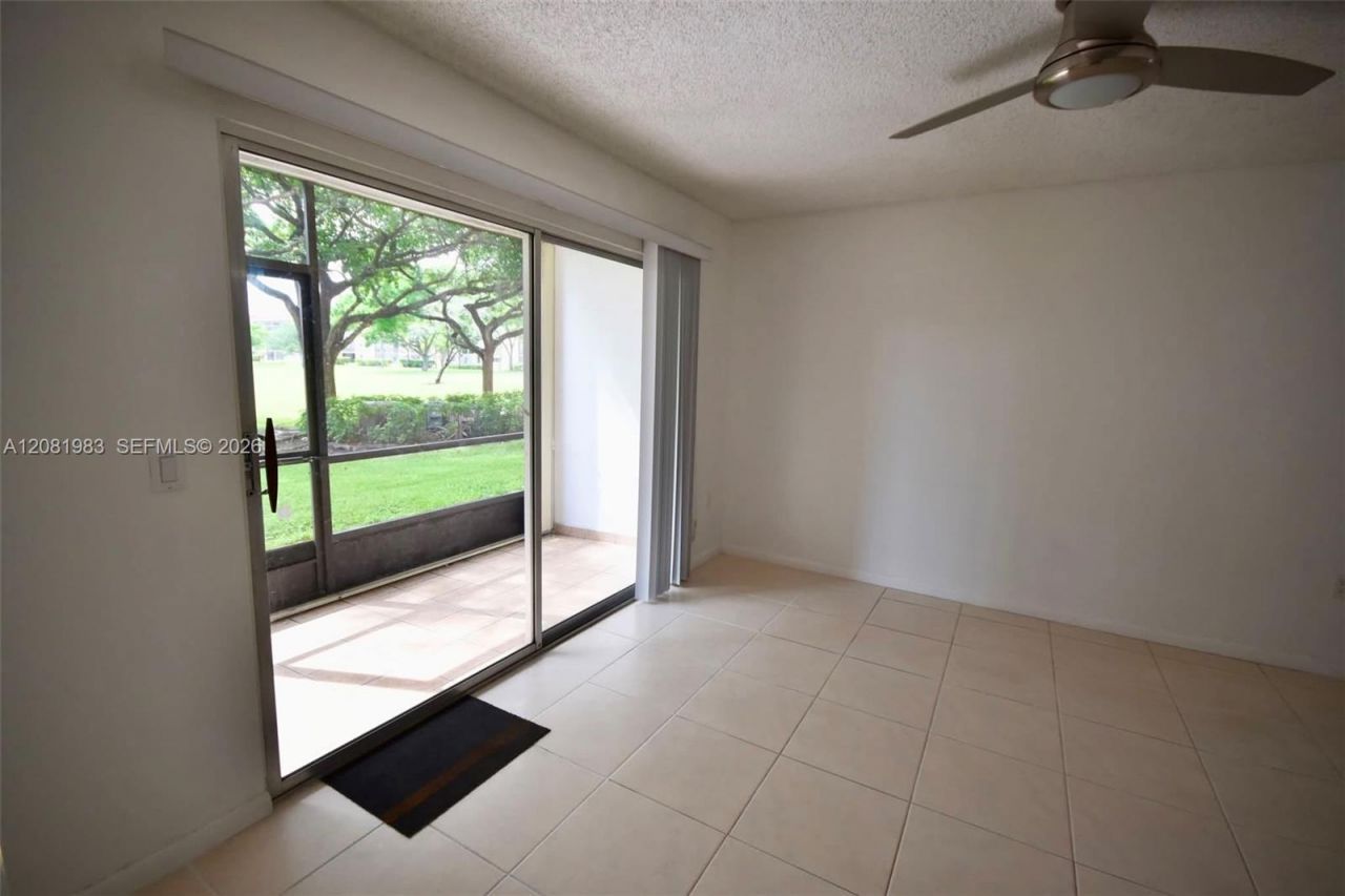 1650 SW 124th Ter , Unit 102D, Pembroke Pines, FL 33027 Photo