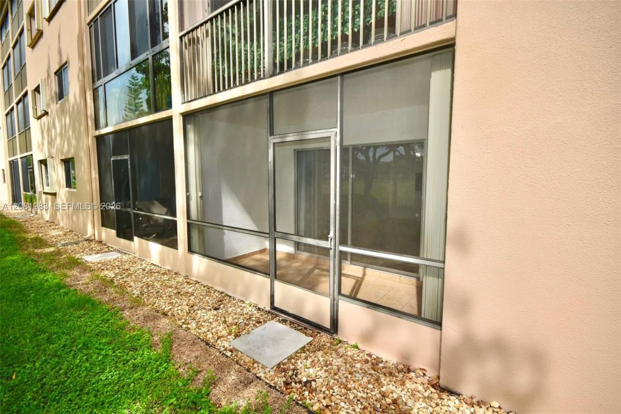 1650 SW 124th Ter , Unit 102D, Pembroke Pines, FL 33027 Photo