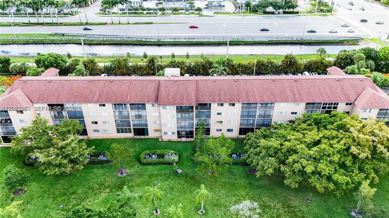 1650 SW 124th Ter , Unit 102D, Pembroke Pines, FL 33027 Photo
