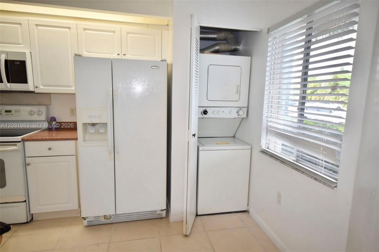 1650 SW 124th Ter , Unit 102D, Pembroke Pines, FL 33027 Photo