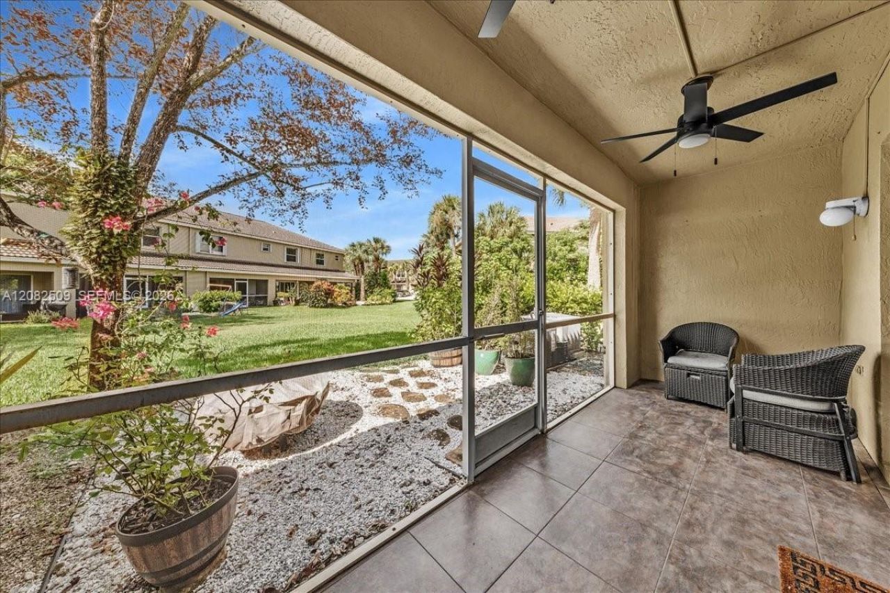 12152 SW 4th St , Pembroke Pines, FL 33025 Photo