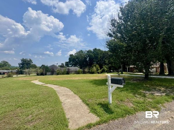 3690 Heather Court, Mobile, AL 36618