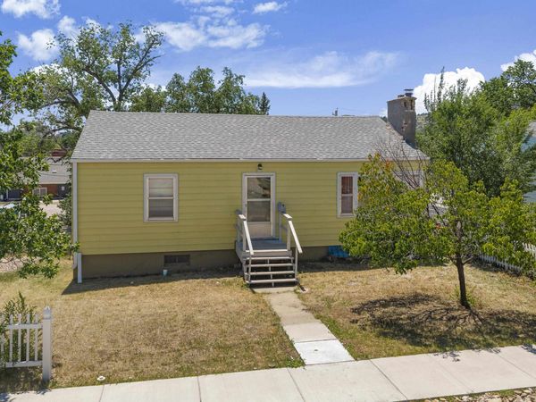611 St. Patrick Street, Rapid City, SD 57701