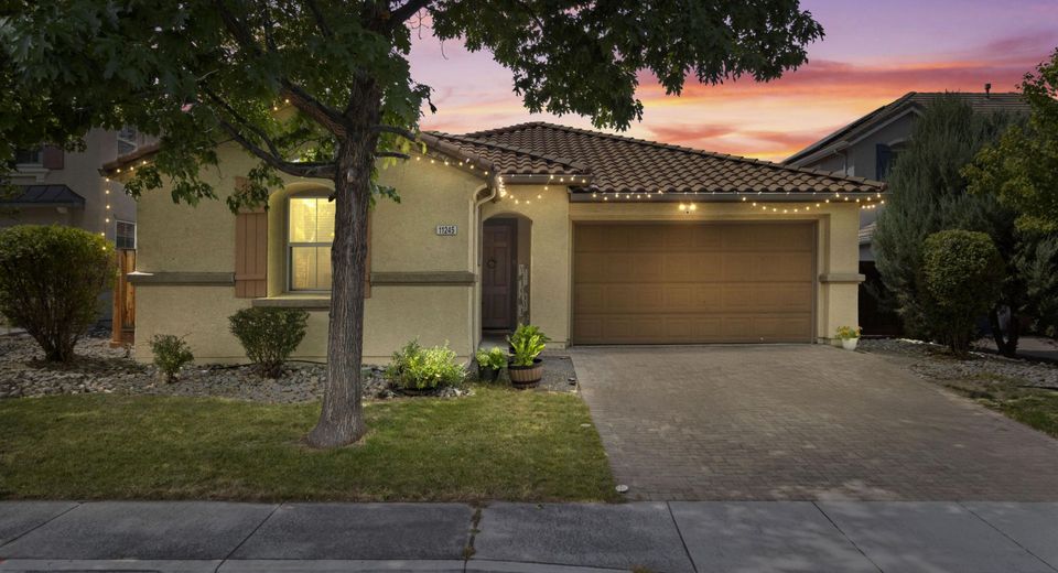 11245 Messina Way, Reno, NV 89521 Photo