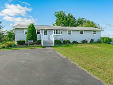 4598 Nelson Road, Newfane, NY 14108