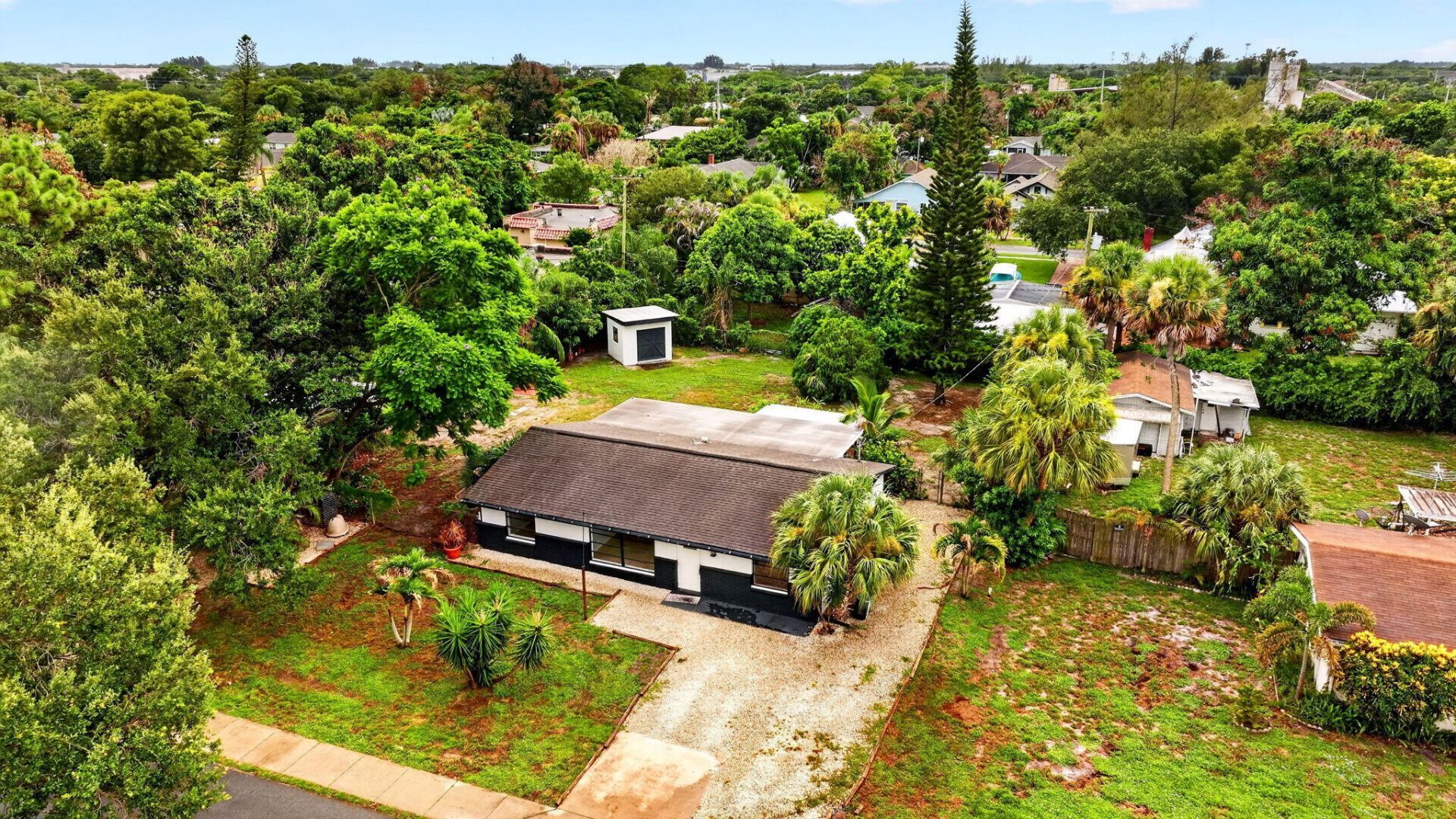 820 E 13th Street, Stuart, FL 34994 Photo