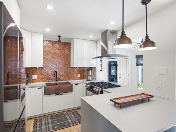 5600 Ledesma RD, Austin, TX 78721