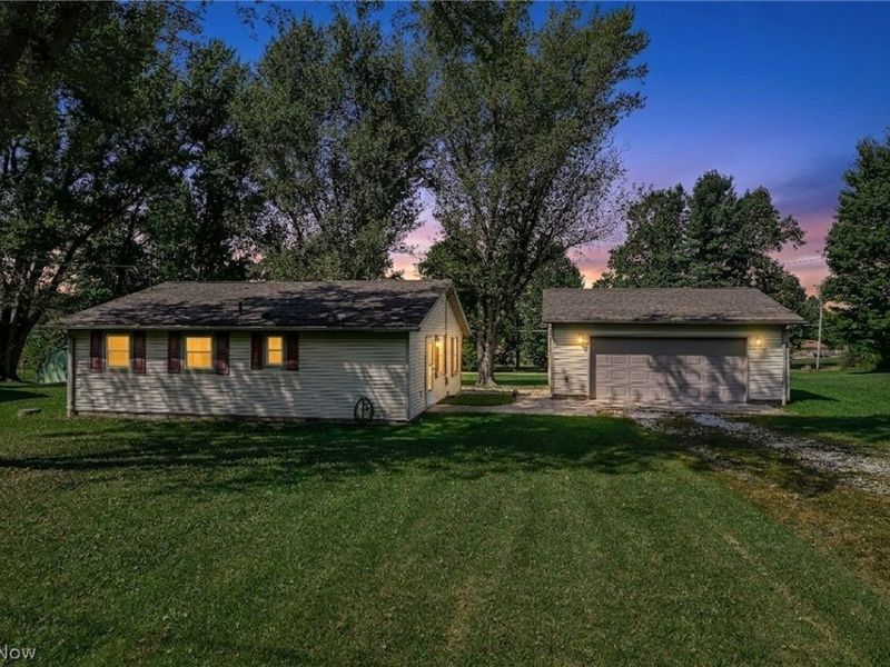 6503 Garrett Road, Ravenna, OH 44266 Photo 2