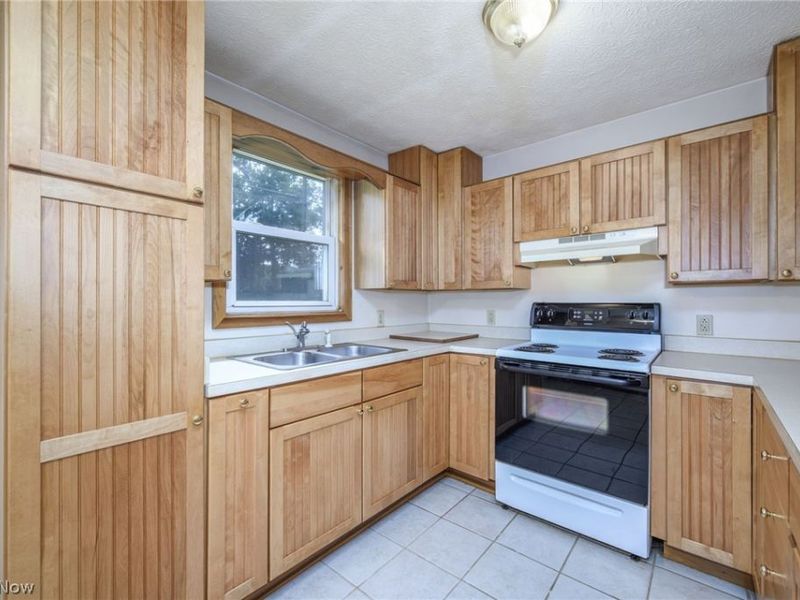 6503 Garrett Road, Ravenna, OH 44266 Photo 6