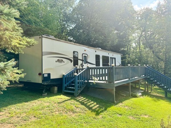 10/208 Woodhaven , Sublette, IL 61367