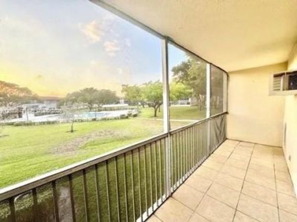 200 SW 132nd Way , Unit 209L, Pembroke Pines, FL 33027