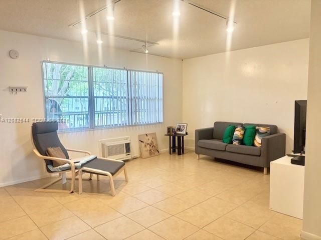 200 SW 132nd Way , Unit 209L, Pembroke Pines, FL 33027 Photo