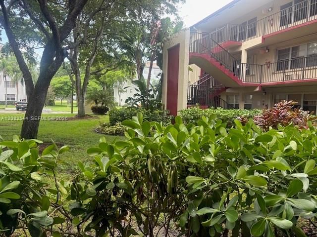 200 SW 132nd Way , Unit 209L, Pembroke Pines, FL 33027 Photo