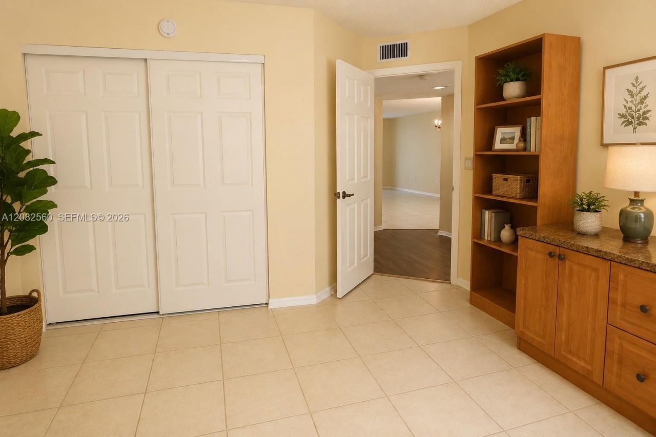 7626 Trent Dr , Unit 109, Tamarac, FL 33321 Photo