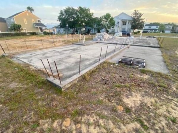 7404 SPARKLING COURT , KISSIMMEE, FL 34747