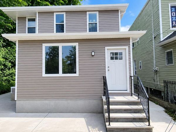 100-03 90 Avenue, Richmond Hill, NY 11418